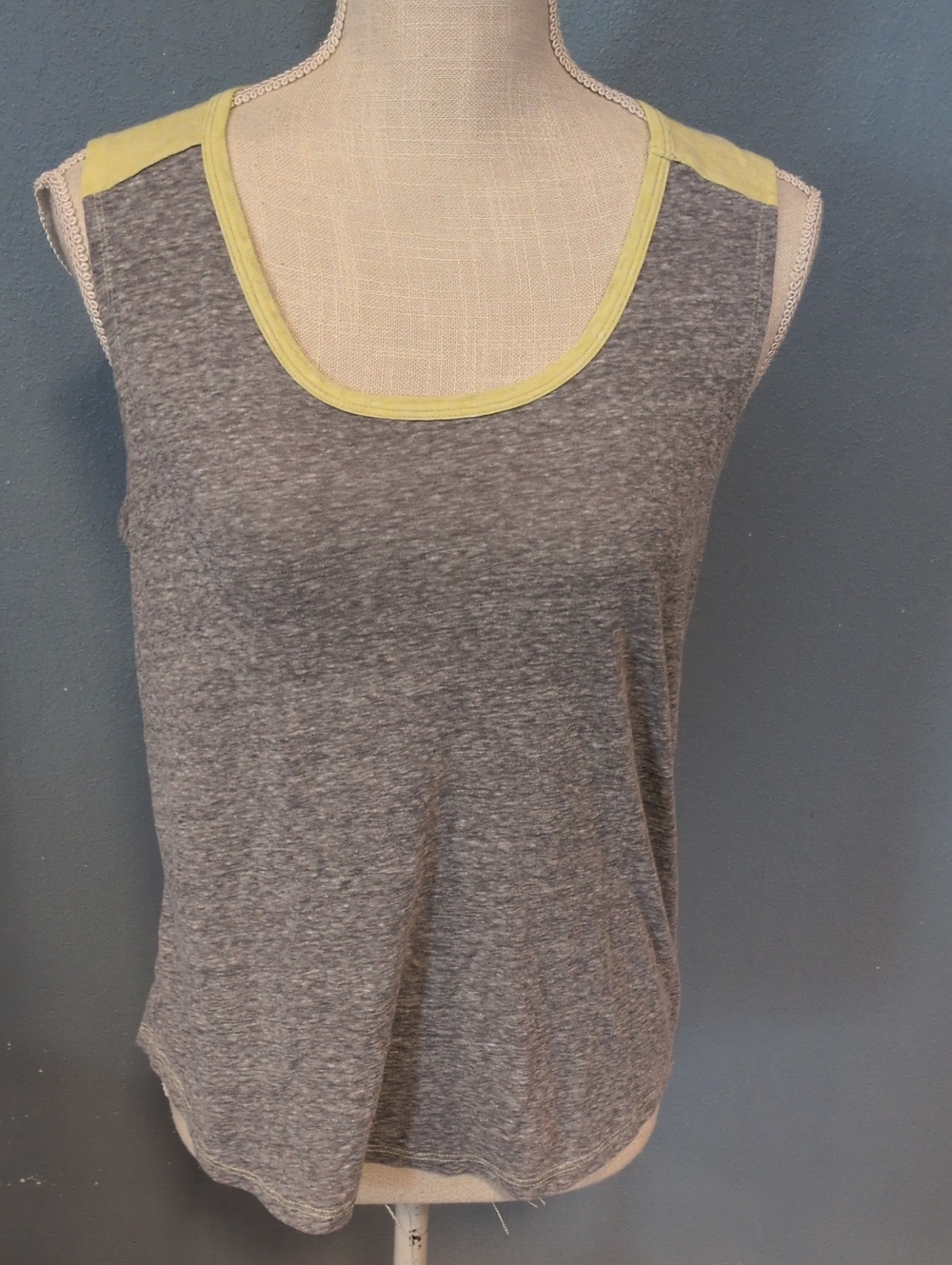 Victoria's Secret Open Back Cotton Blend Color Block Tank Top Activewear Petite
